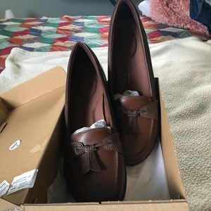 Brand New Clarks loafers
